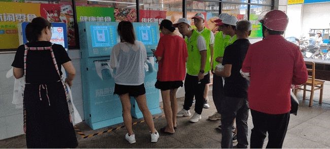 免費領(lǐng)可降解塑料袋，大爺大媽饞哭了！